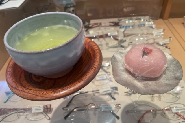 お友達のお店へ〜